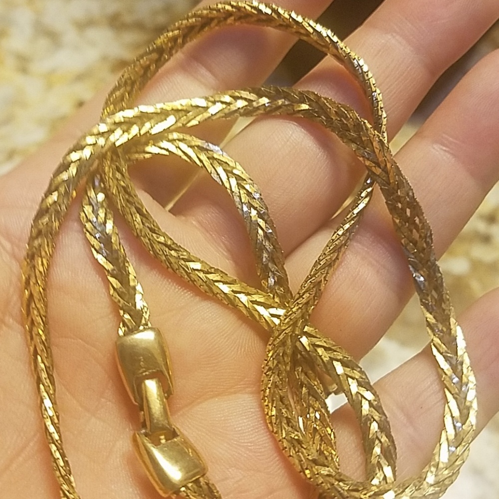 Gold tone necklace PM 499